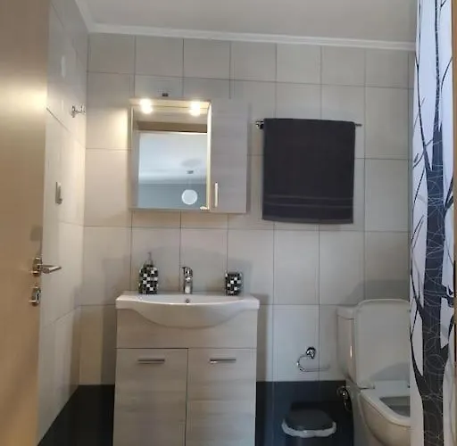 Sun And Sea 1 Apartament *